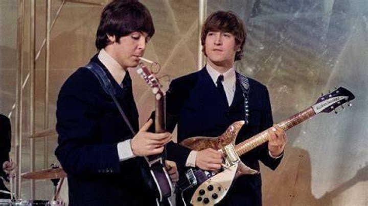 FLASHBACK PAUL McCARTNEY & WINGS&rsquo; &lsquo;BAND ON THE RUN&rsquo; SINGLE TOPS THE
